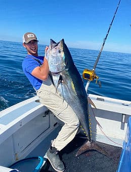 Canyon Trip fishing charter – Cape Cod, Hyannis MA